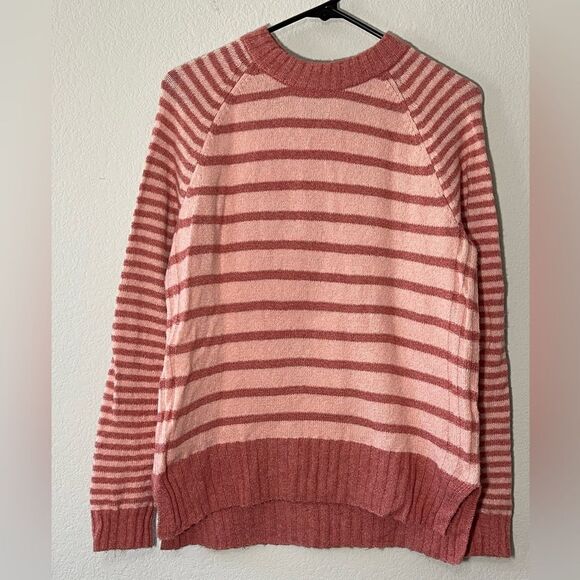 Time and Tru Size Small Knit Sweater in Peach and Rose Long Sleeve Crew Neck - Picture 1 of 8